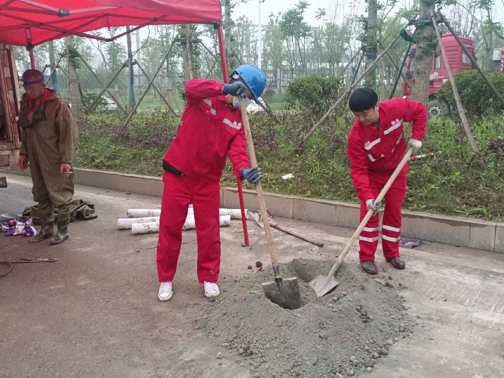 北辰管道疏通哪家好】及时进行市政管道清淤