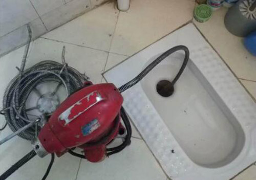 北辰管道疏通,厕所马桶下水道疏通联系电话多少？